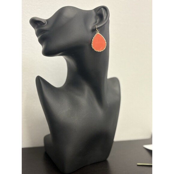 Dangle Pierced Earrings Barbie Salmon Pink Enamel Gold Teardrop Retro Soft Girl - Picture 4 of 6